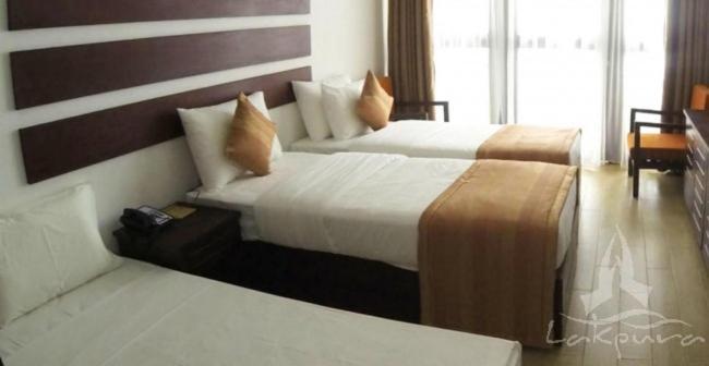 Avenra Gangaara Hotel Wennappuwa Buitenkant foto